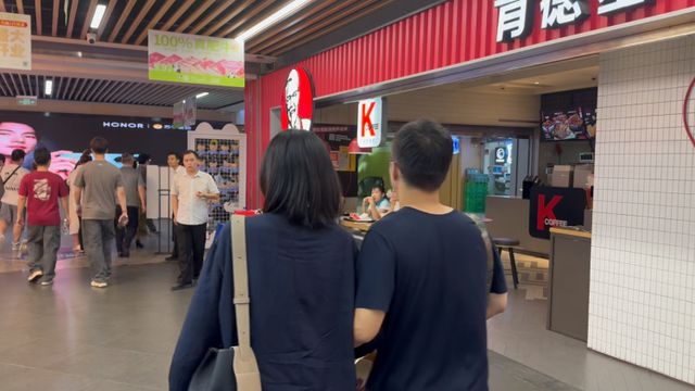 线“李鬼”指引回归五角场？商场管理方：是为了高峰期分流凯发k8网站登录“不是已经改了怎么又走错了？”10号(图5)