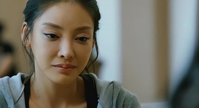 “共享”同一女星亲兄弟为财权内斗互撕K8凯发登录韩国财阀家族丑闻：父子